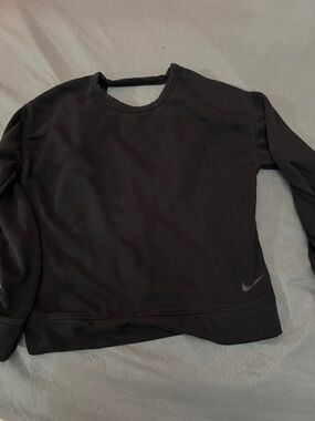 Nike Women's Black Crew Sweatshirt with Subtle Swoosh